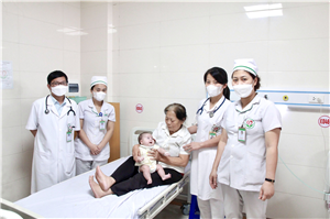 Bệnh viện đa khoa Việt Đức điều trị cho bệnh nhi 3 tháng tuổi suy hô hấp/ viêm phổi nặng do virut RSV