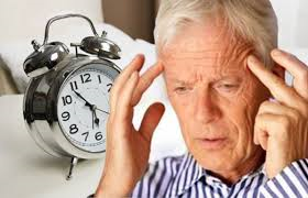 Ngủ kém có thể ảnh hưởng đến sức khỏe não bộ khi có tuổi